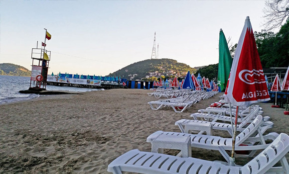 Riva Elmasburnu Plajı